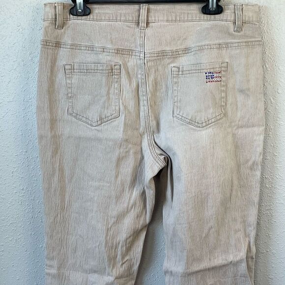 Pre-Owed DG2 by Diane Gilman Womens Tan Stretch Jeans Size 12P - Picture 4 of 6